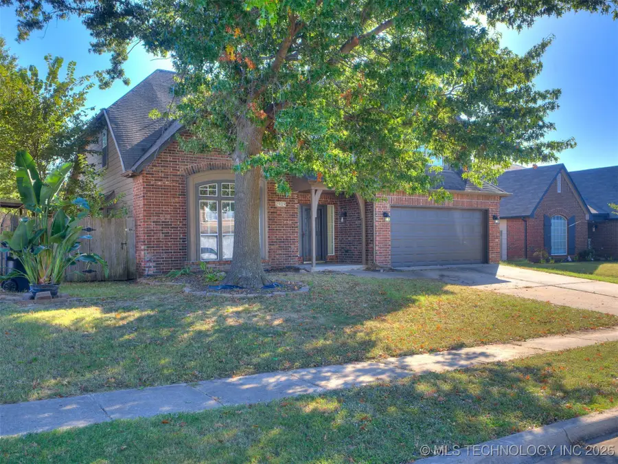 2909 W Oakland Street, Broken Arrow, OK 74012 - #2