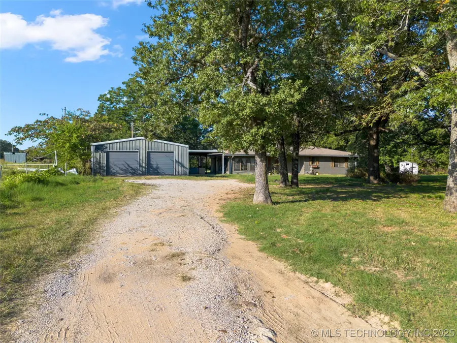 1900 Hometown Road, Ardmore, OK 73401 - Image #2