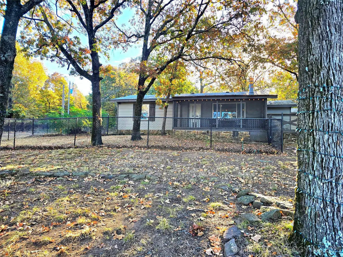 4289 W Timber Ridge Drive, Hulbert, OK 74441 - Image #1