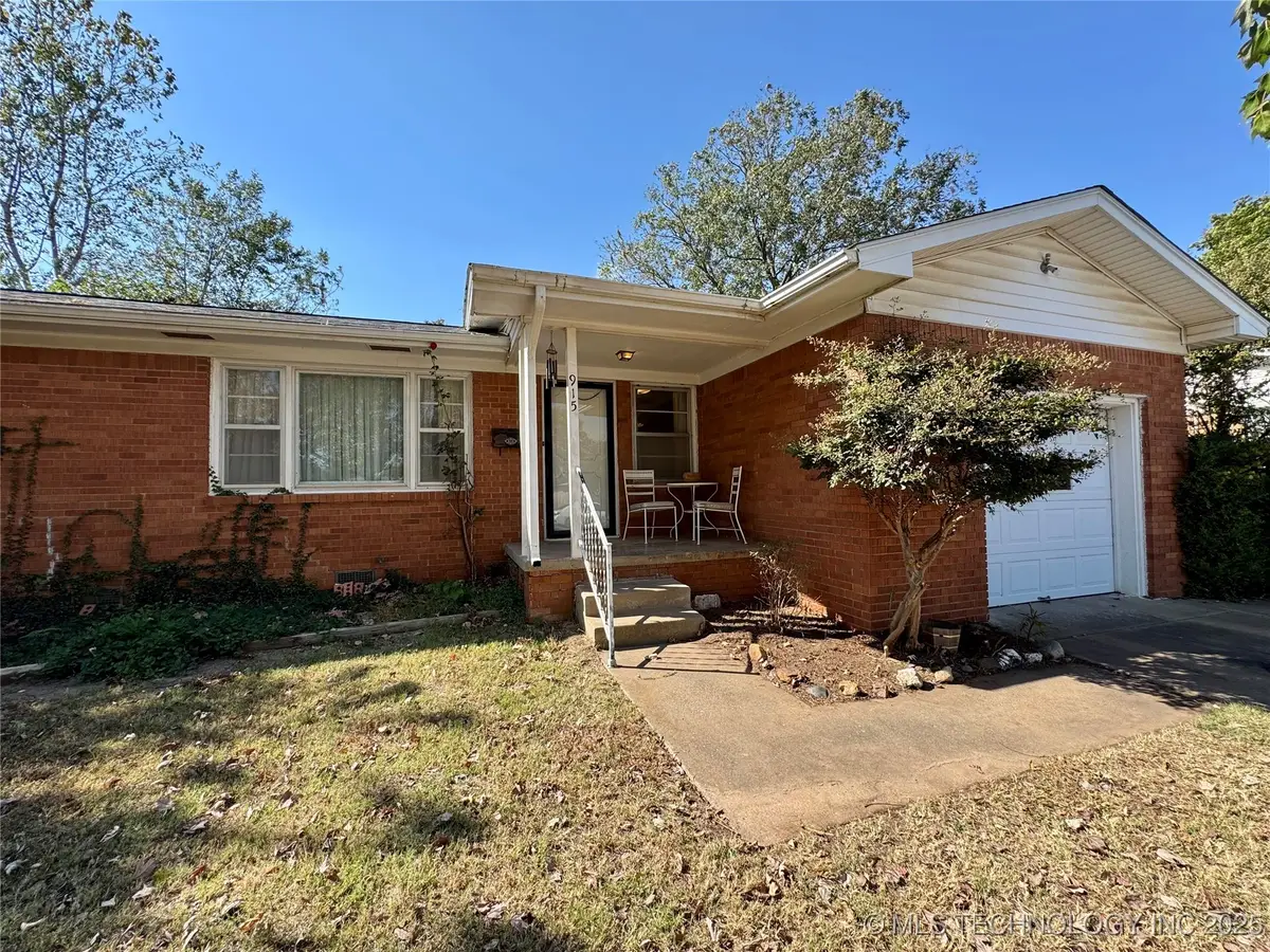 915 S Howerton Place, Cushing, OK 74023 - Image #1
