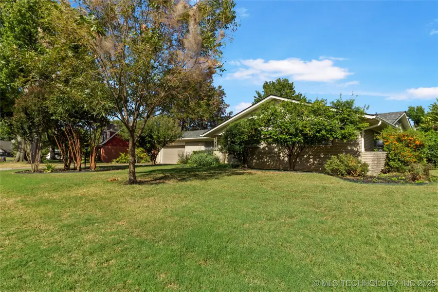 3913 S Granite Avenue, Tulsa, OK 74135 - Image #3