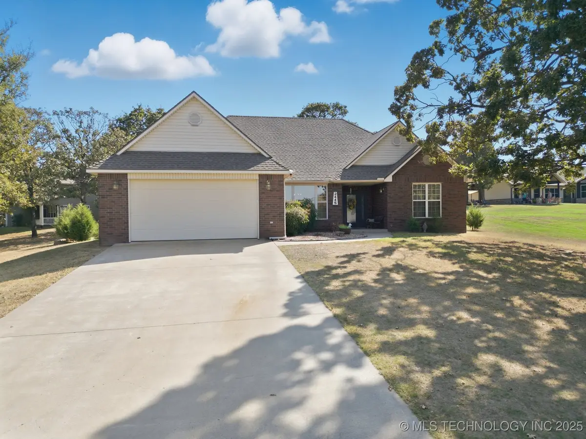 2445 Avalon Drive, Eufaula, OK 74432 - Image #1