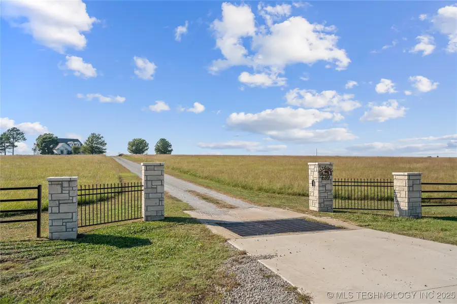 639 NE Bison Road, Bartlesville, OK 74006 - Image #2