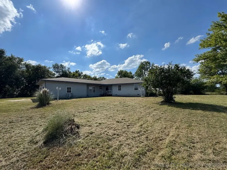 20619 E Highway 9 #B, Stigler, OK 74462 - Image #3
