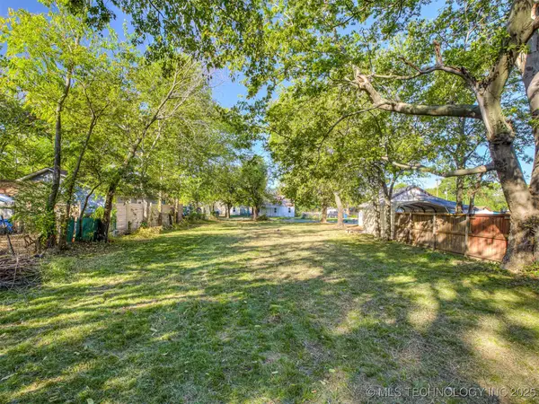 1315 N Saint Louis Avenue, Tulsa, OK 74106