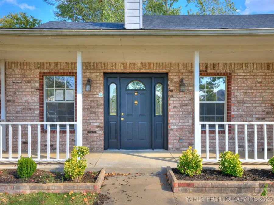 3717 S 195th East Avenue, Broken Arrow, OK 74014 - Image #2