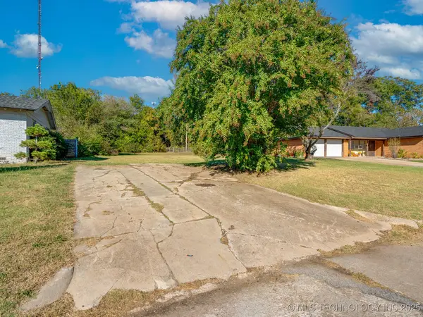 908 W 22nd, Ada, OK 74820