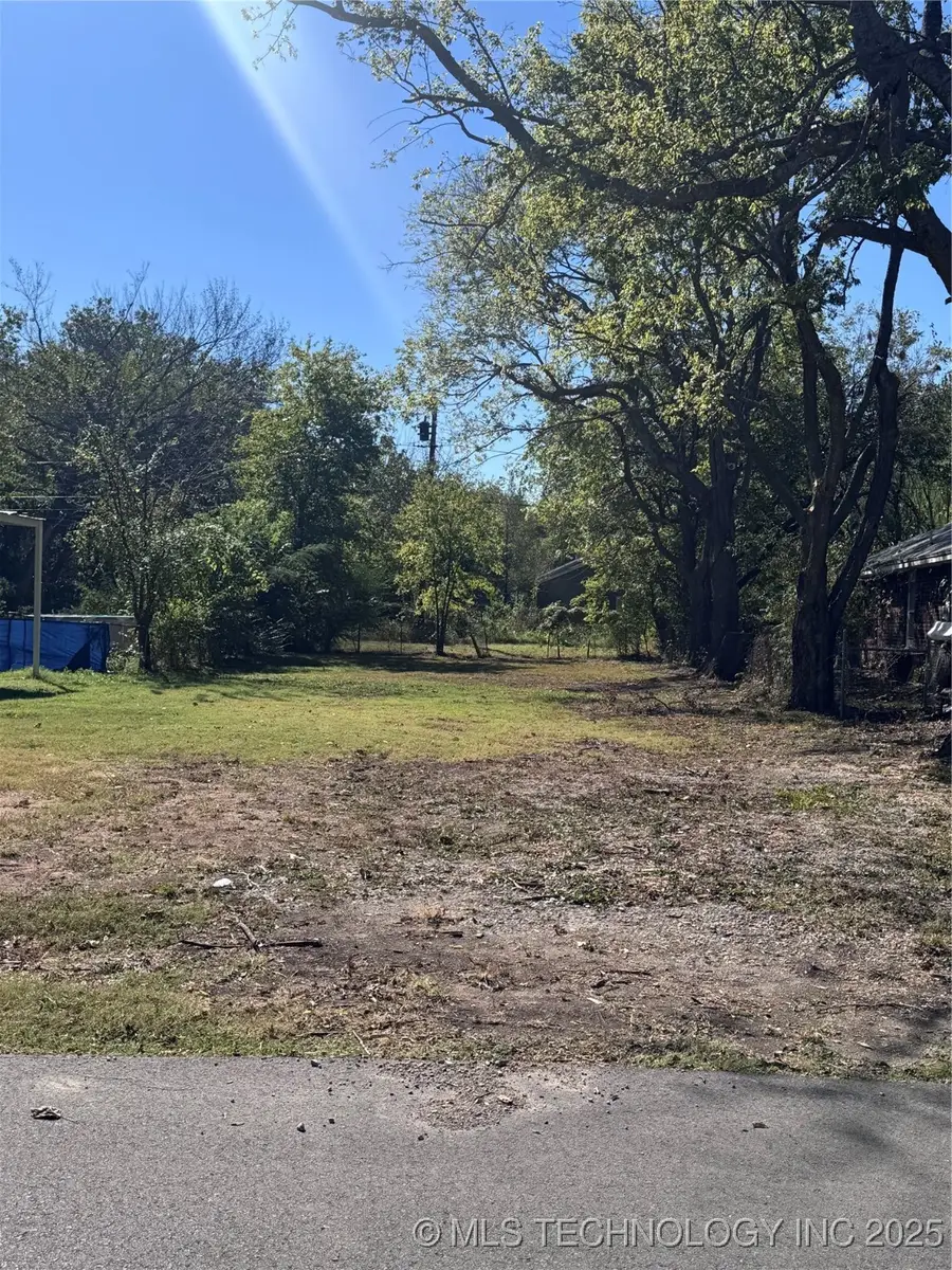 629 W 1st, Ada, OK 74820 - Image #2