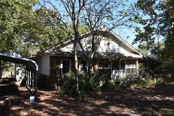 424933 E 1030 Road, Checotah, OK 74426