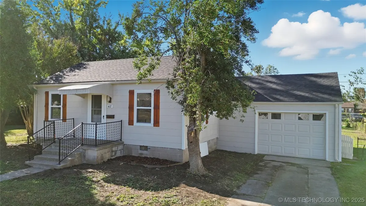 417 E Will Rogers Street, Claremore, OK 74017 - Image #1