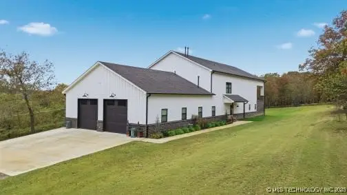 73015 Whispering Oaks Drive, Wagoner, OK 74467 - Image #1