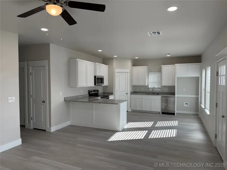 115 Loyal Lane, Durant, OK 74701 - Image #3