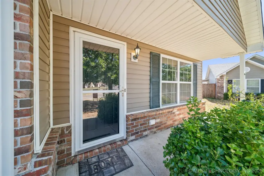 103 E Fairlane Court, Sapulpa, OK 74066 - Image #3