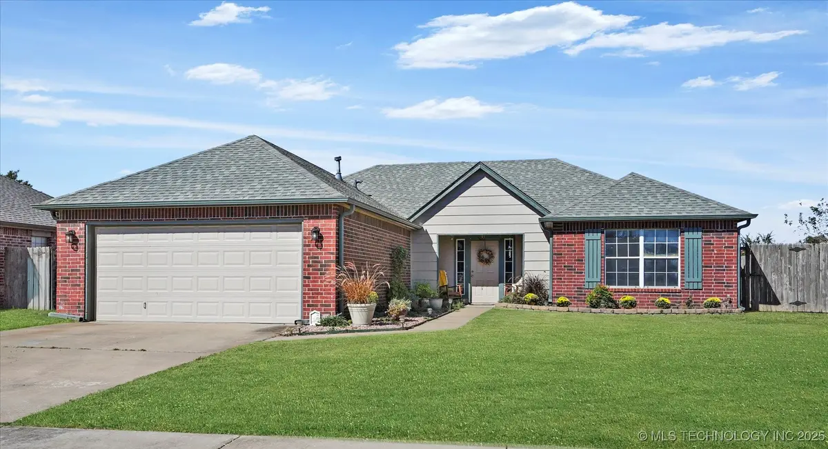 11904 N 109th East Avenue, Collinsville, OK 74021 - Image #1