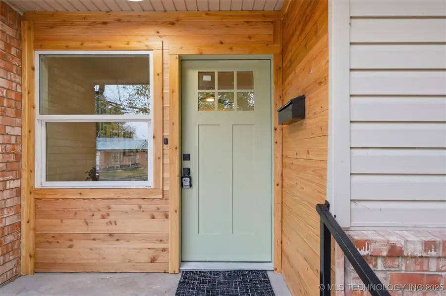 1219 S Poplar Place, Bristow, OK 74010 - Image #2