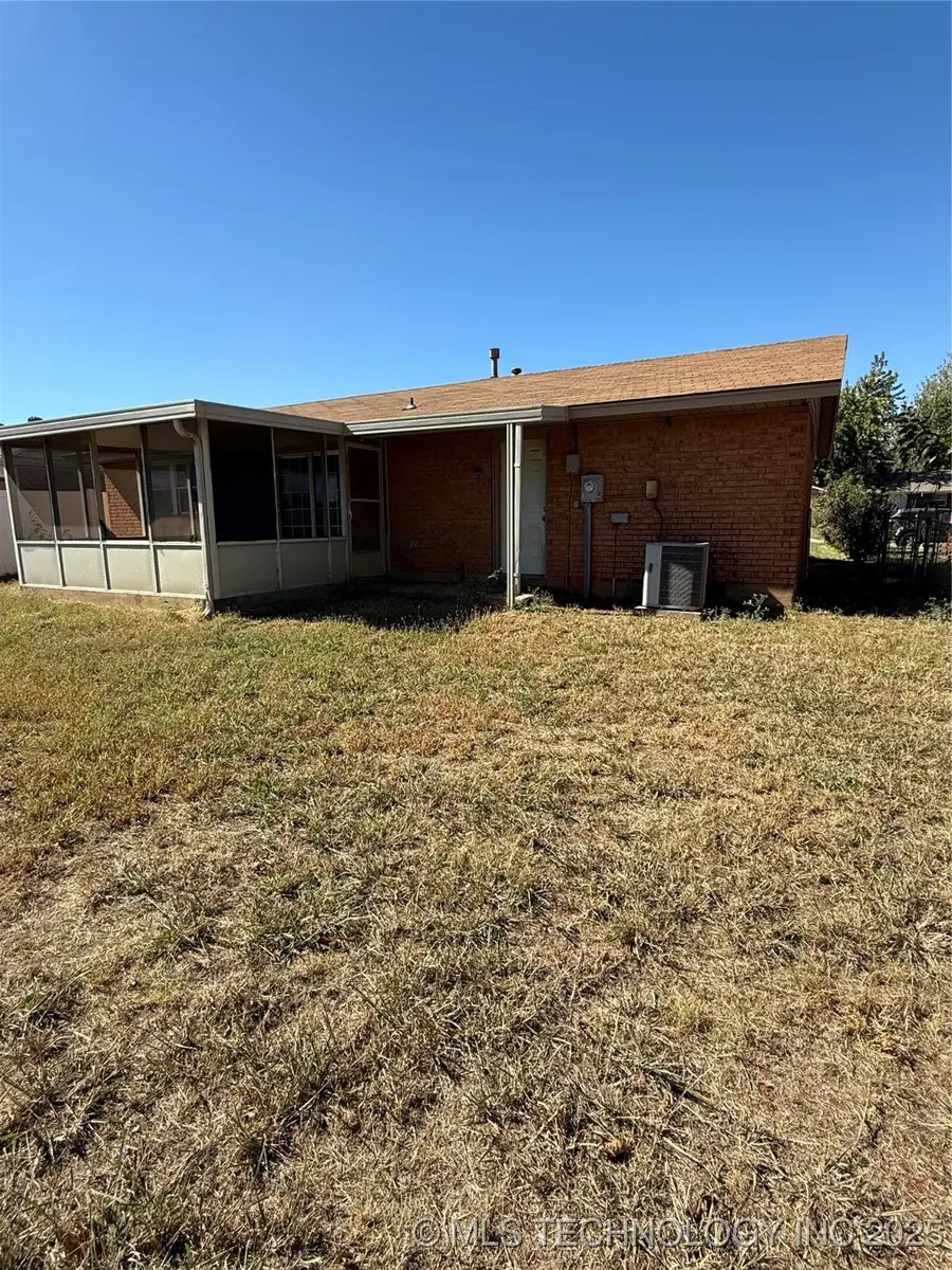 5404 S Huddleston Street, Oklahoma City, OK 73135 - Image #3