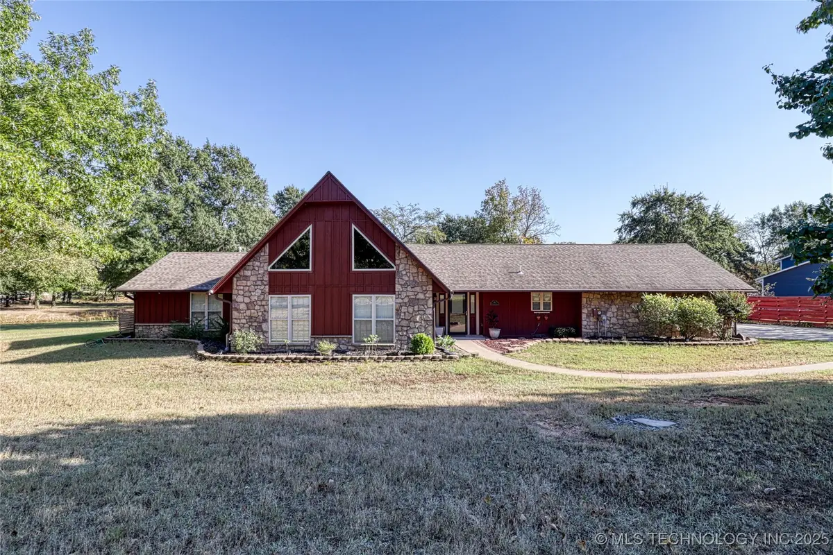181 Hummingbird Lane, Eufaula, OK 74432 - Image #1