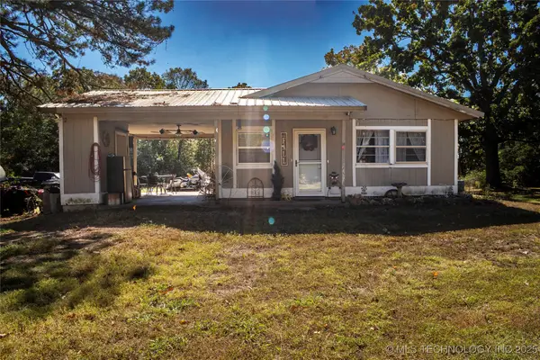 466022 E 800, Stilwell, OK 74960