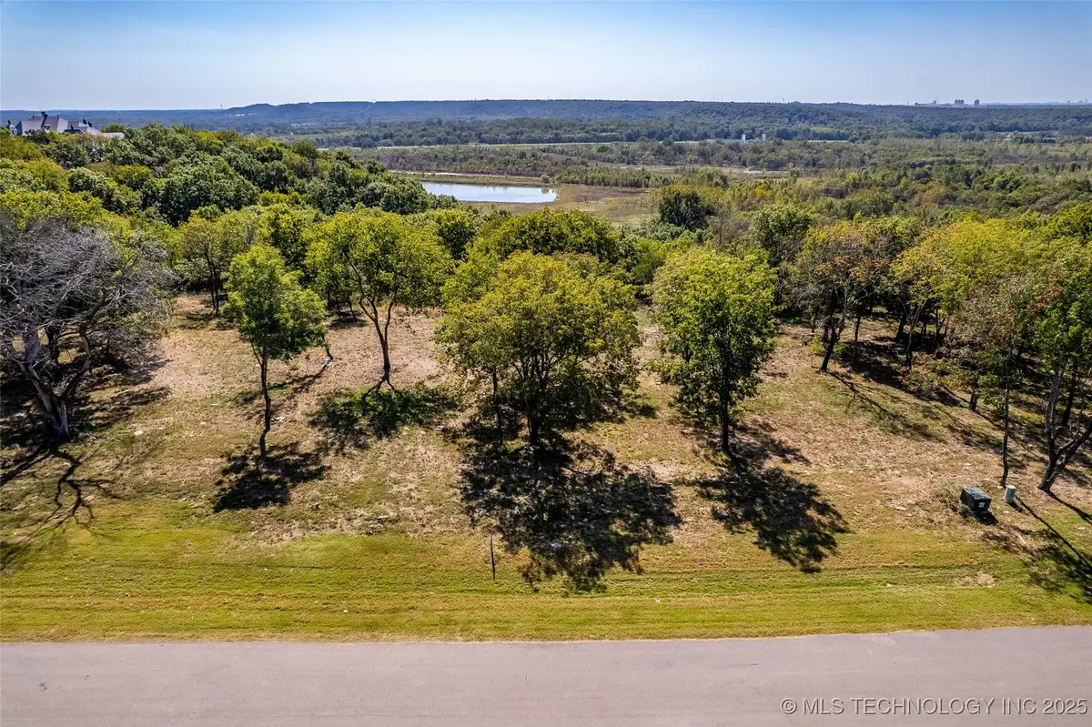 5883 N Eagle Road, Owasso, OK 74055 - #1