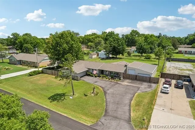 8244 E 37th Street, Tulsa, OK 74145 - Image #2