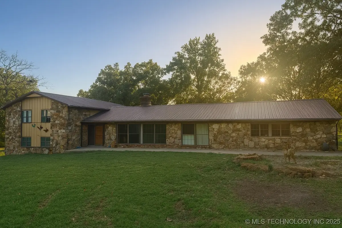 11451 S 652 Road, Miami, OK 74354 - Image #1