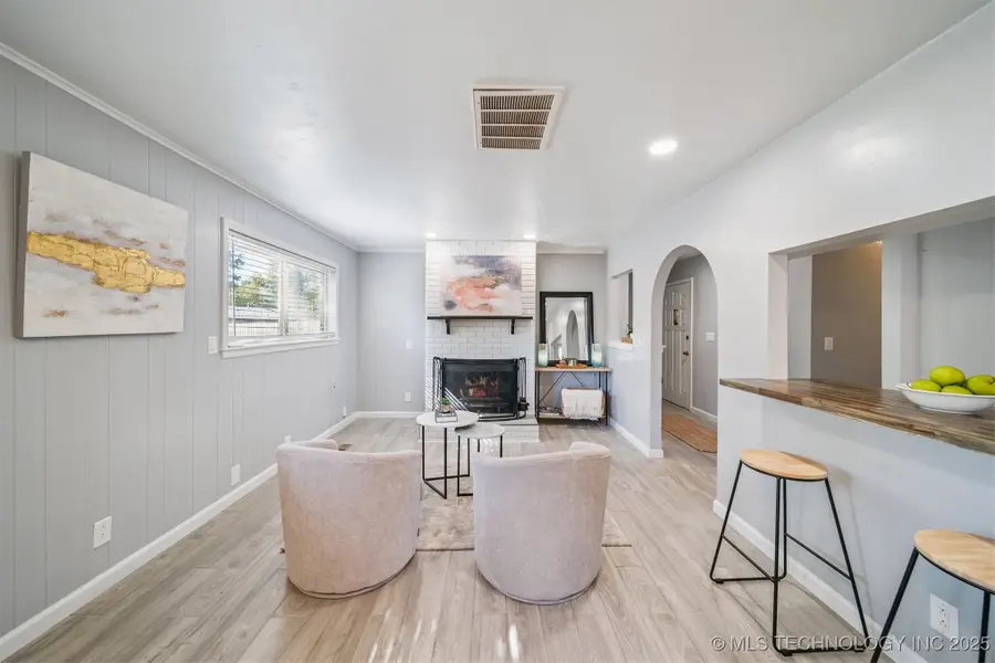 1558 E 59th Place, Tulsa, OK 74105 - Image #3