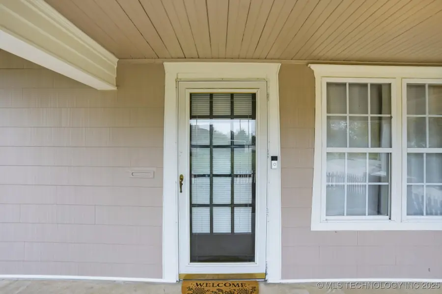 204 S Richmond Avenue, Tulsa, OK 74112 - Image #2