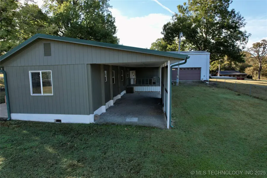 247 Kiamichi Road, Eufaula, OK 74432 - Image #2