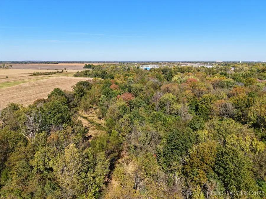 000 30th Avenue Nw, Miami, OK 74355 - Image #2