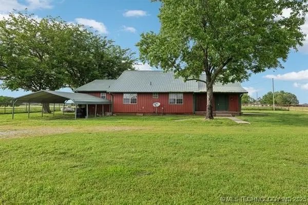 9590 S 4240 Road, Chelsea, OK 74016