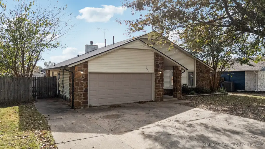 1286 E 140th Place, Glenpool, OK 74033 - Image #2