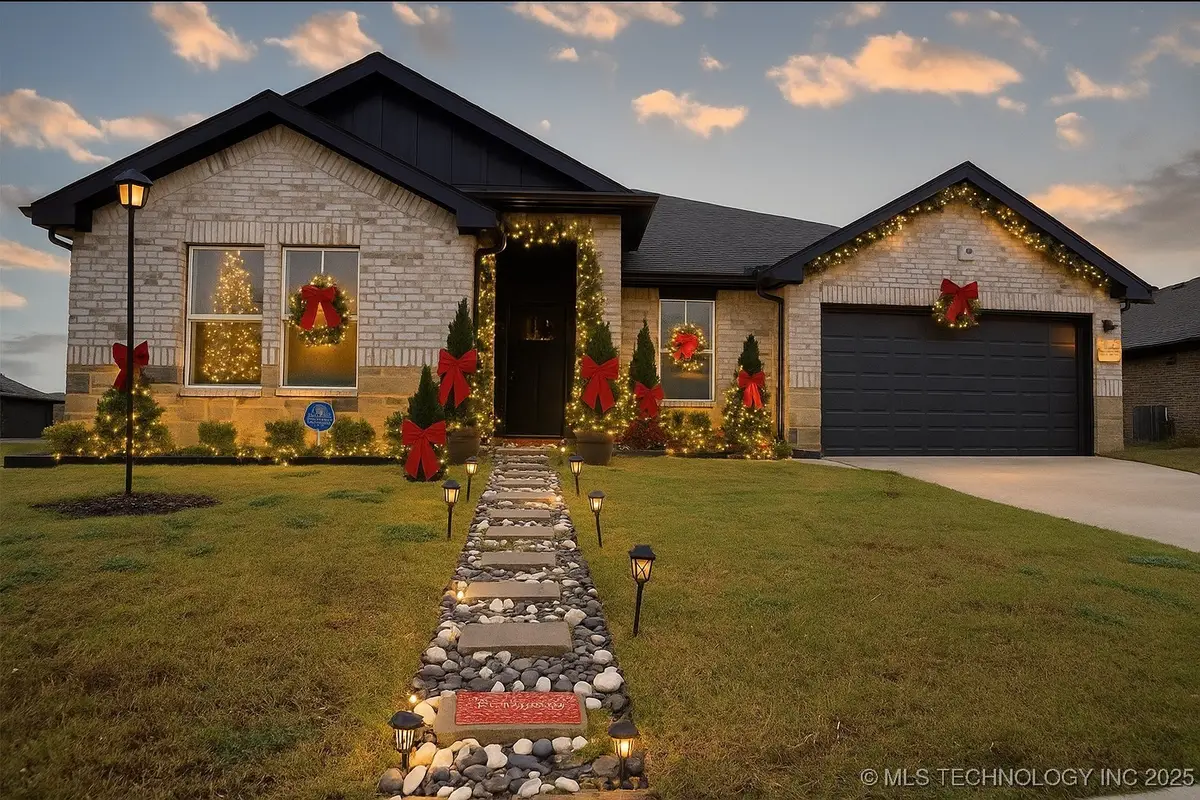 2701 SE Spring Creek Street, Claremore, OK 74017 - Image #1