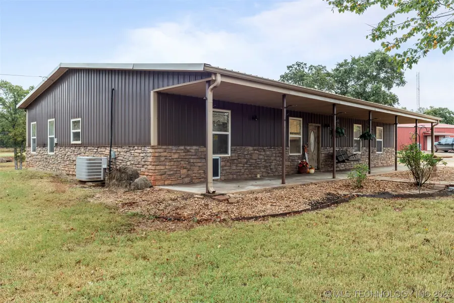 960402 S 3340 Road W, Wellston, OK 74881 - Image #2