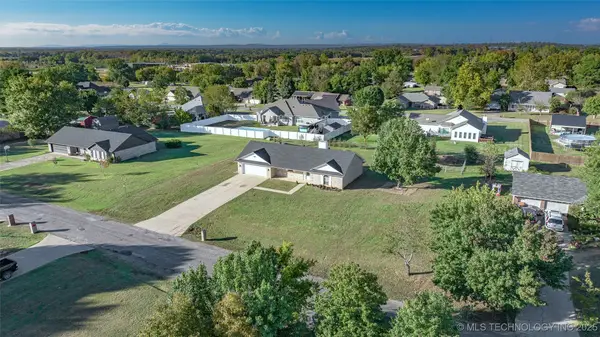 503 Janet Lane, Pocola, OK 74902