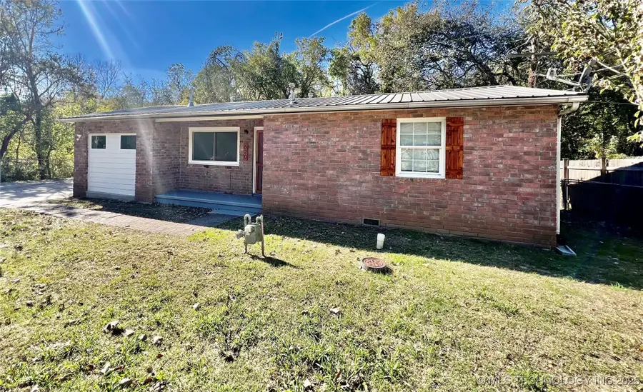 620 S Old Main Street, Coweta, OK 74429 - Image #2