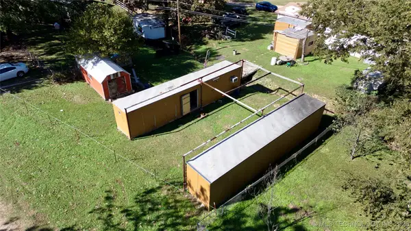 107 Spring Street, Spavinaw, OK 74366