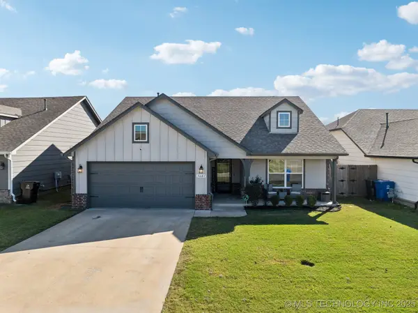 3601 E Rockport Street, Broken Arrow, OK 74014