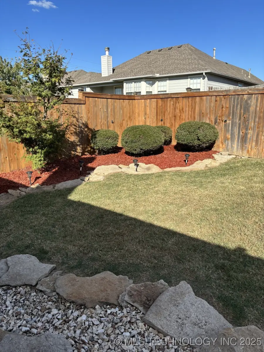 5111 Skylane Place, Sand Springs, OK 74063 - Image #2