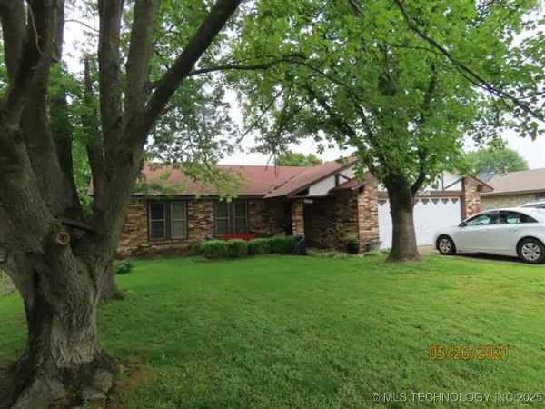 1204 SW 12th Place, Wagoner, OK 74467