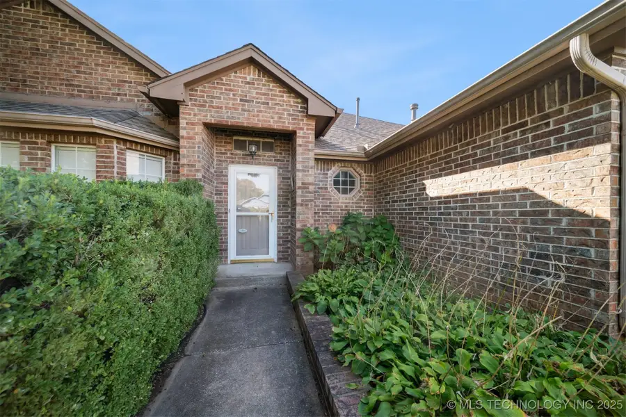 1211 W Edgewater Place, Broken Arrow, OK 74012 - #3