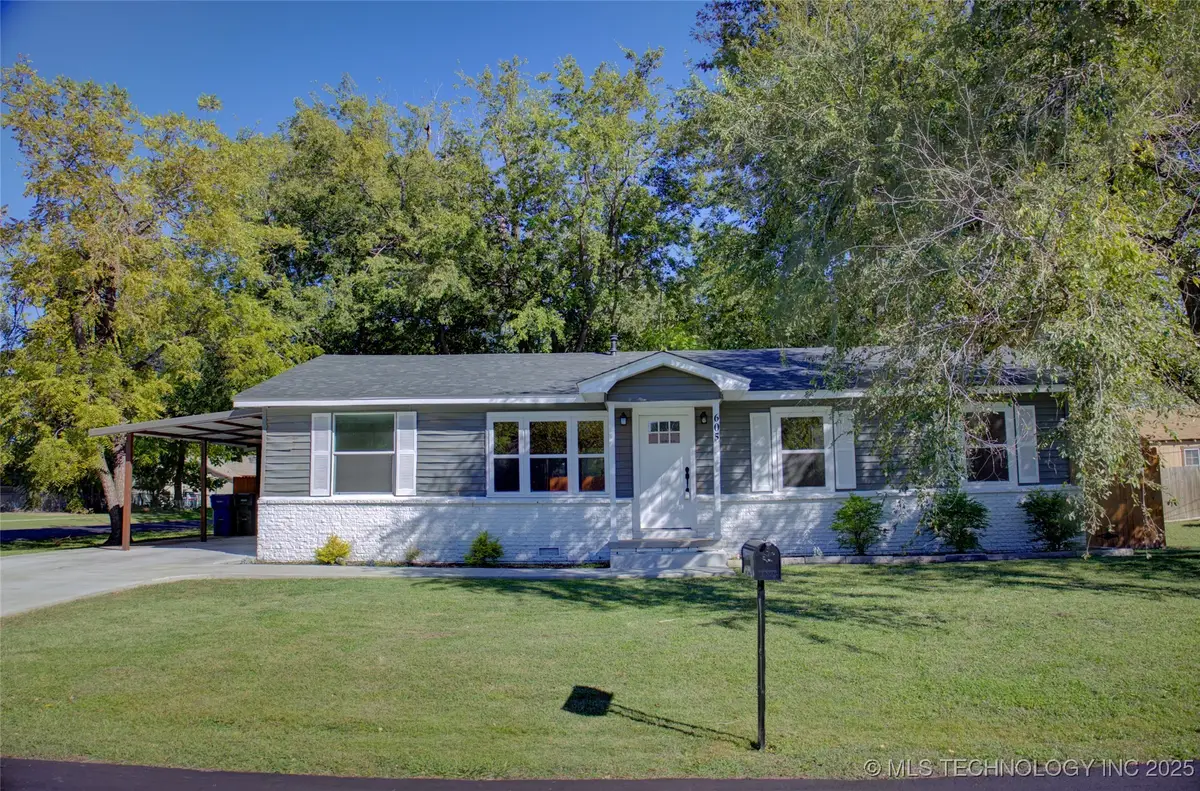 605 S Date Avenue, Broken Arrow, OK 74012 - #1