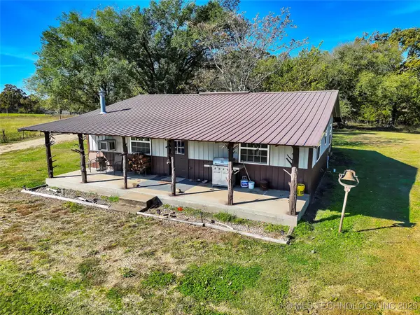 80777 S 4757 Road, Stilwell, OK 74960