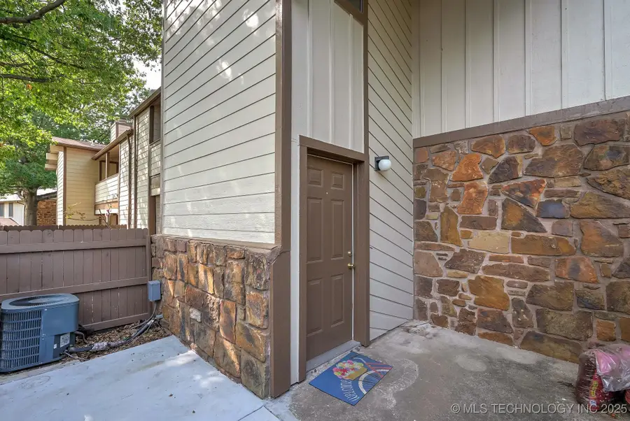 6366 S 80th East Avenue #E, Tulsa, OK 74113 - Image #3