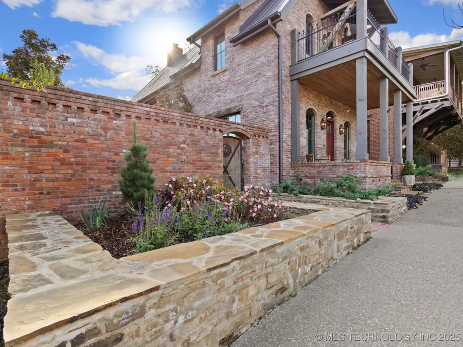 38 Park Street, Carlton Landing, OK 74432 - Image #2