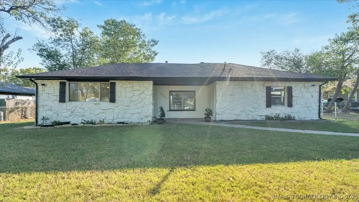 6033 S 31st West Avenue, Tulsa, OK 74107 - Image #1