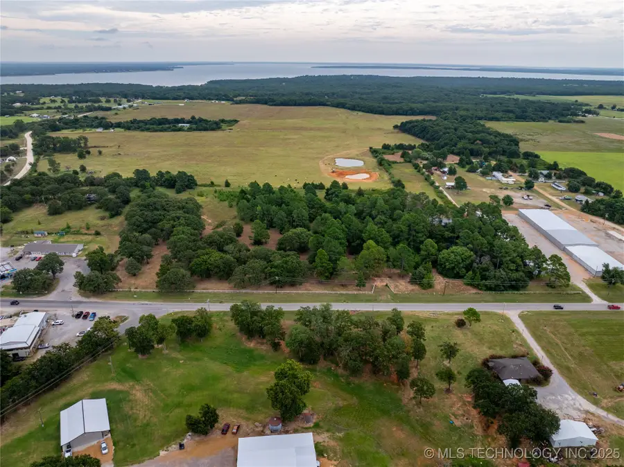 001 Enos Road, Kingston, OK 73439 - Image #2