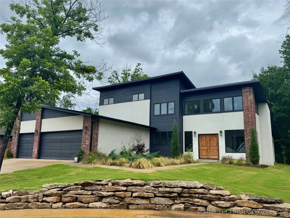 7509 S Chestnut Avenue, Broken Arrow, OK 74011 - Image #1