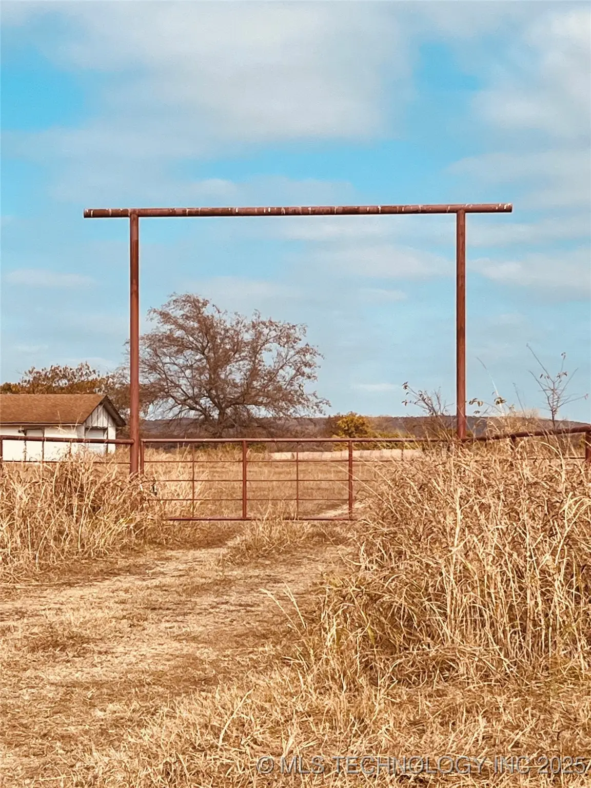 W 710 Road, Hulbert, OK 74441 - #1