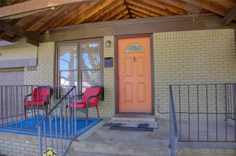 923 S New Haven Avenue, Tulsa, OK 74112 - Image #2