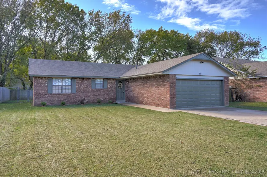 809 W 24th Street, Claremore, OK 74017 - Image #2
